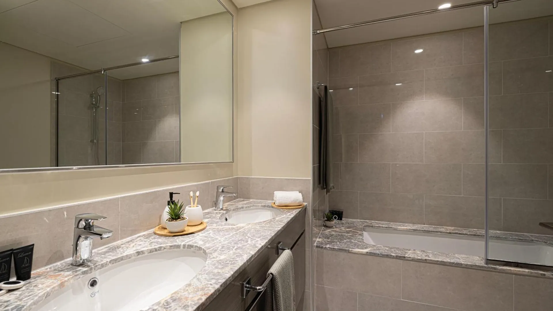 Forte Tower - Downtown Dream, Ocean View, Opposite Dubai Mall